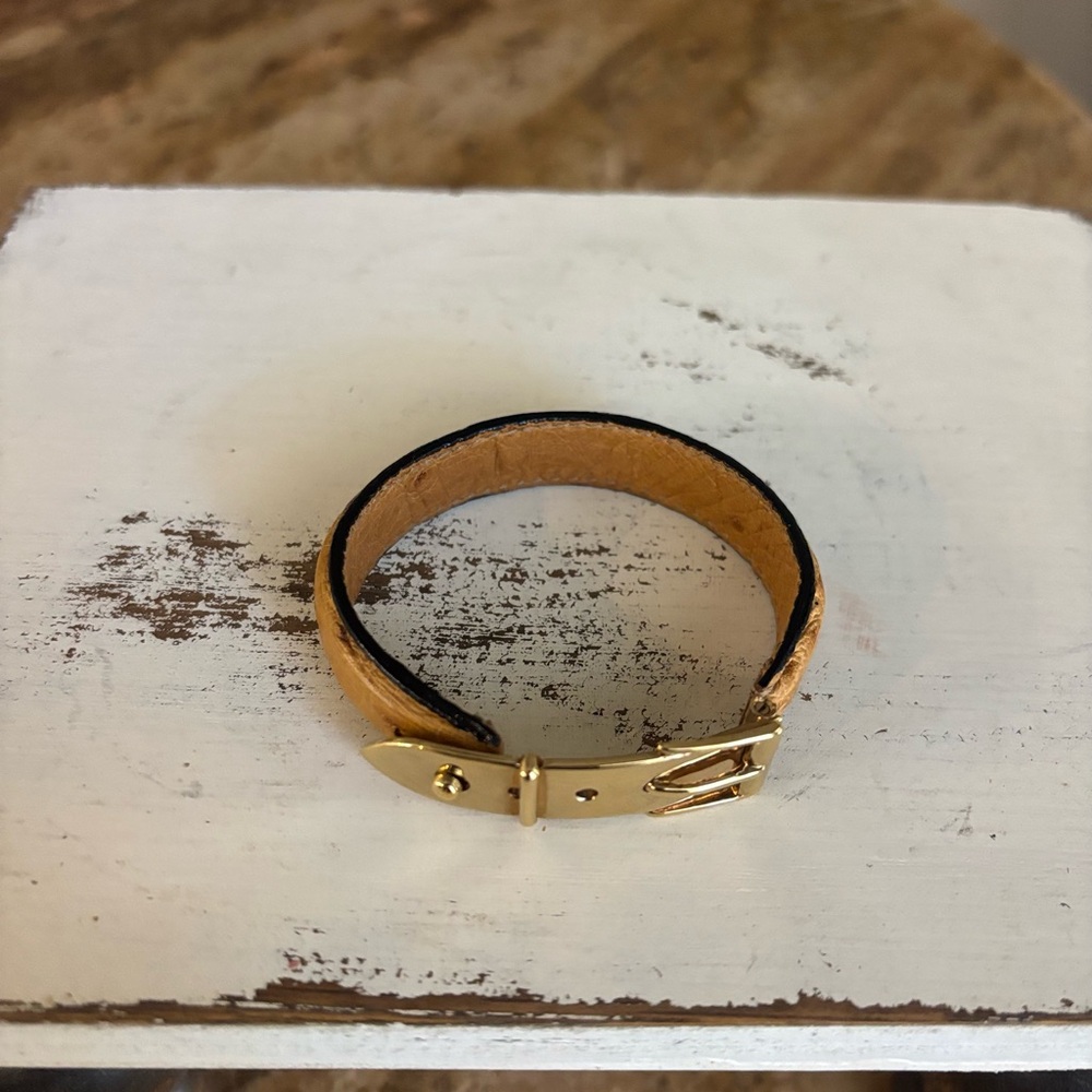 Gucci Authentic Ostrich Leather Bangle & Box - Picture 6 of 13